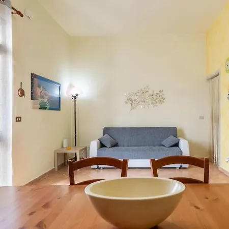 Apartmán Coastal Heaven, Spacious Near The *