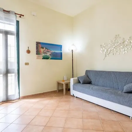 Apartmán Coastal Heaven, Spacious Near The Marina Di Pisa