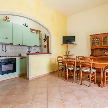 Apartmán Coastal Heaven, Spacious Near The Marina Di Pisa