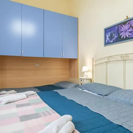 Apartmán Coastal Heaven, Spacious Near The Marina Di Pisa