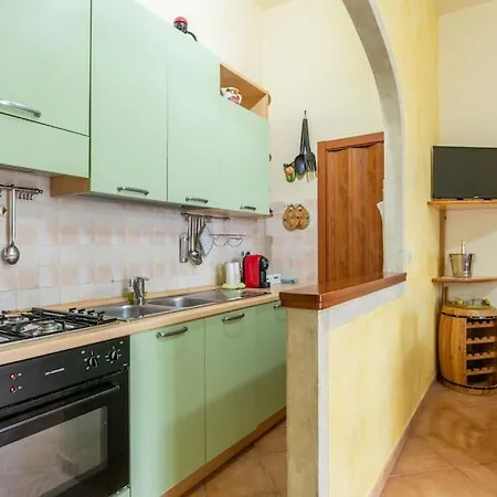 Apartmán Coastal Heaven, Spacious Near The Marina Di Pisa